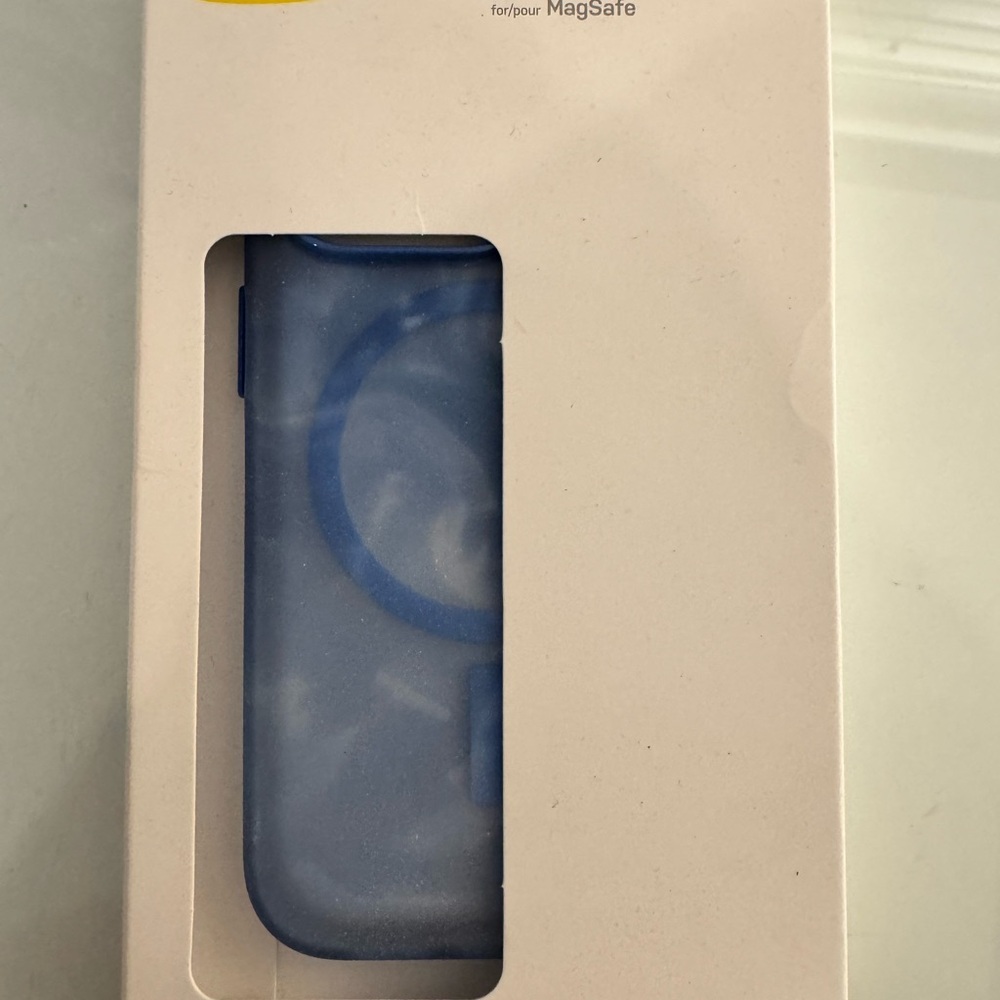 OtterBox Figura Series Case with MagSafe for iPhone 15 Pro - Blue